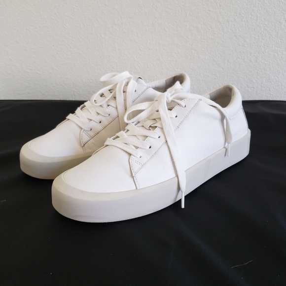 Vince Shoes - Vince Leather Gabi Platform Sneakers Lace up Shoes in White Size 8.5